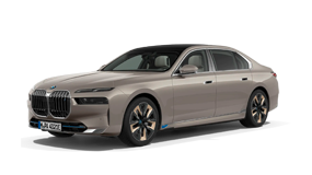 Silberner BMW i7 mit schwarzem Dach, seitliche Ansicht.